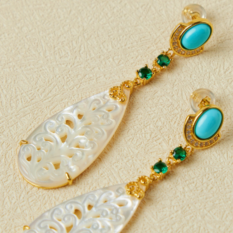 Boucles d'Oreilles Turquoise et Nacre – Élégance Équilibre, Argent Plaqué Or