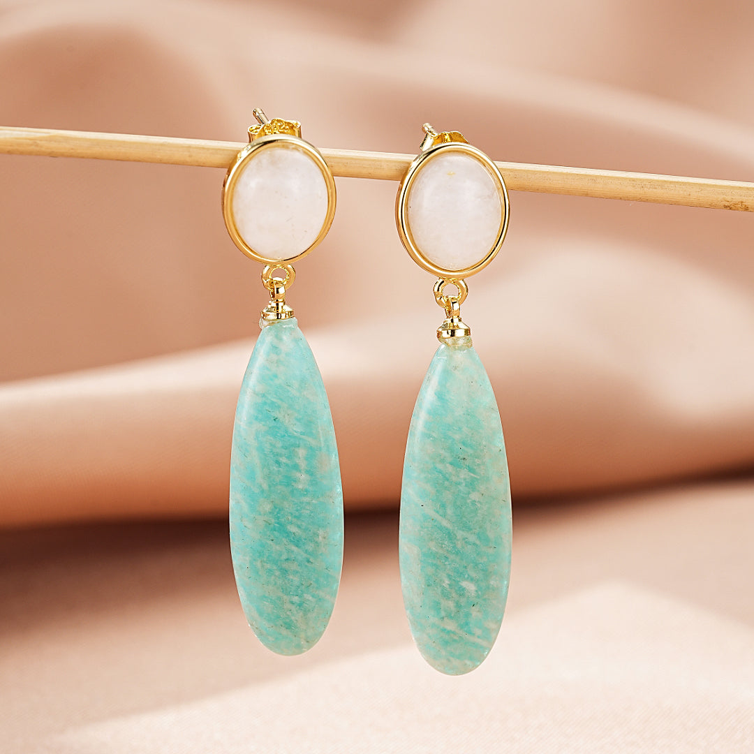Boucles d’Oreilles Amazonite et Pierre de Lune – Élégance Nocturne