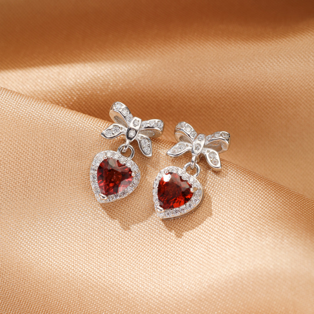 Boucles d’oreilles Grenat – Nœud d’Amour, Argent