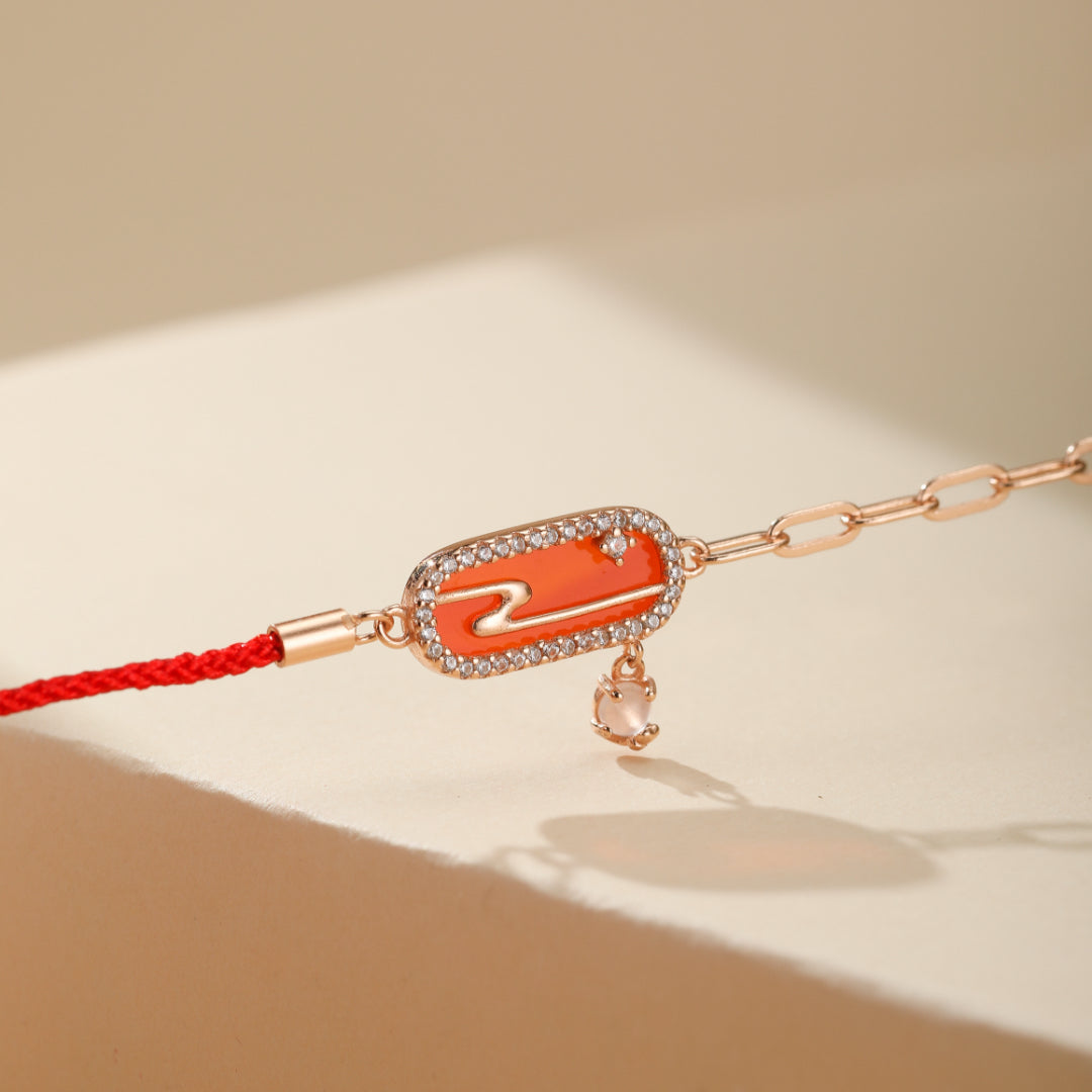 Red Cord Bracelet – Lunar Cloud, Gold Plated Silver