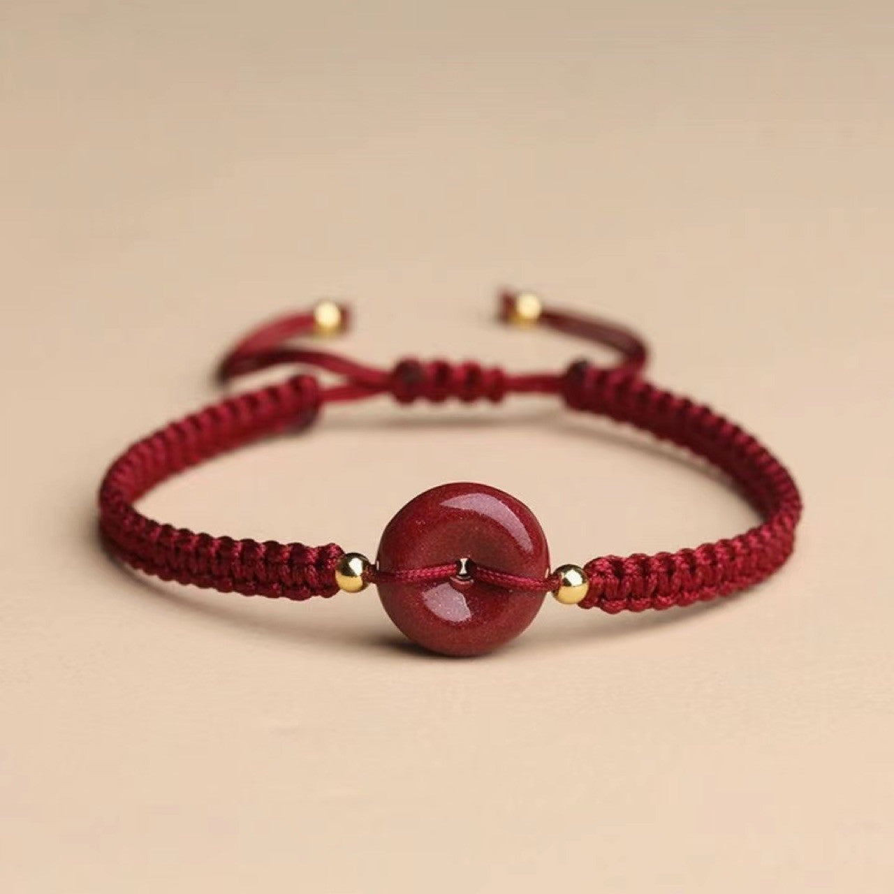 Tibetan Couple Bracelet "Robin" in Cinnabar and Red Thread