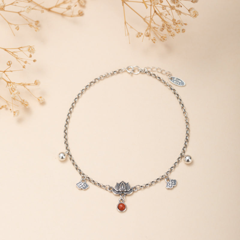Bracelet de Cheville Agate – Lotus Argenté, Cascade Élégie, Argent
