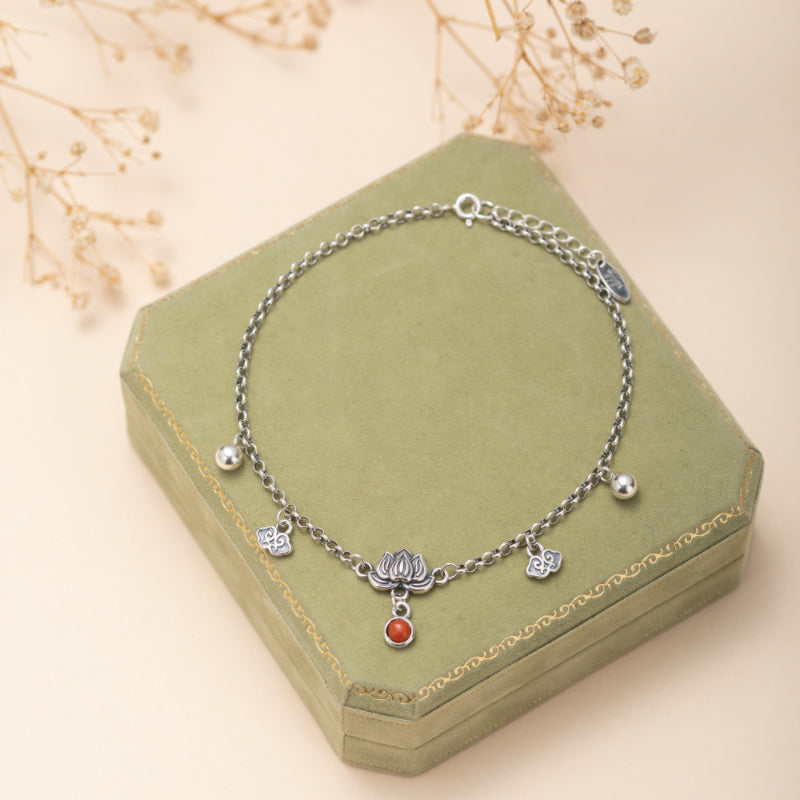 Bracelet de Cheville Agate – Lotus Argenté, Cascade Élégie, Argent