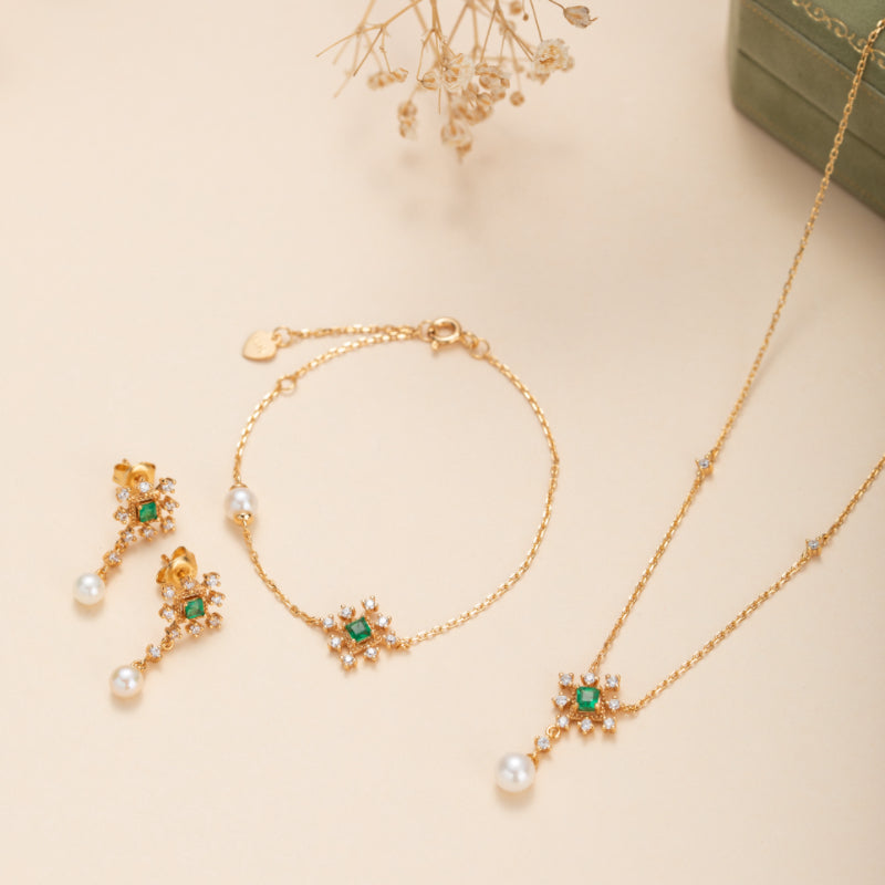 Bracelet Émeraude et Perle – Étoile Divine, Argent Plaqué Or