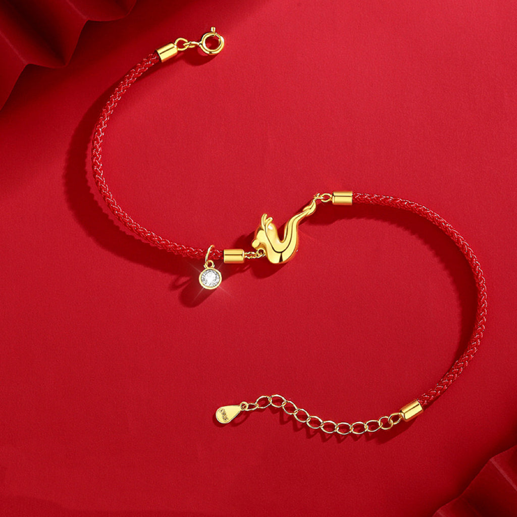 Bracelet Fil Rouge – L'Éclat du Phoenix