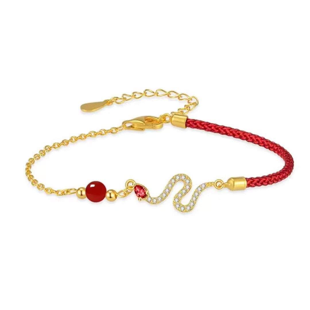 Bracelet Fil Rouge Serpent – Force Mystique, Argent Plaqué Or