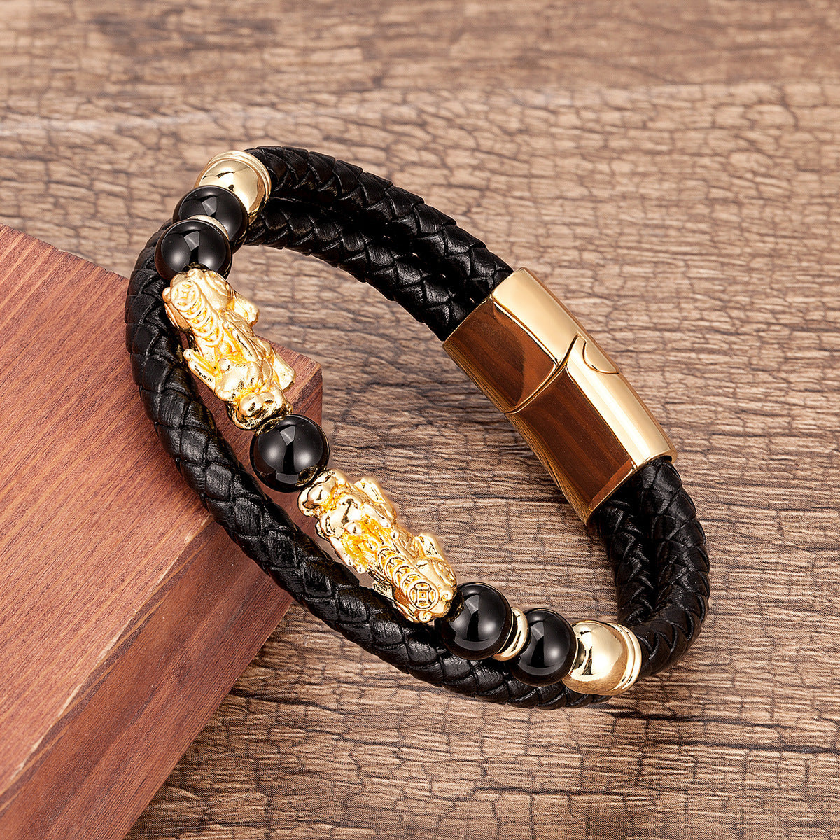 Men's Bracelet 'Fortune' Pi Xiu in Agate and Leather Moment ici