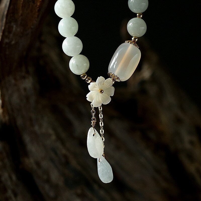 "Good Luck Charm" Bracelet in White Jade and Agate