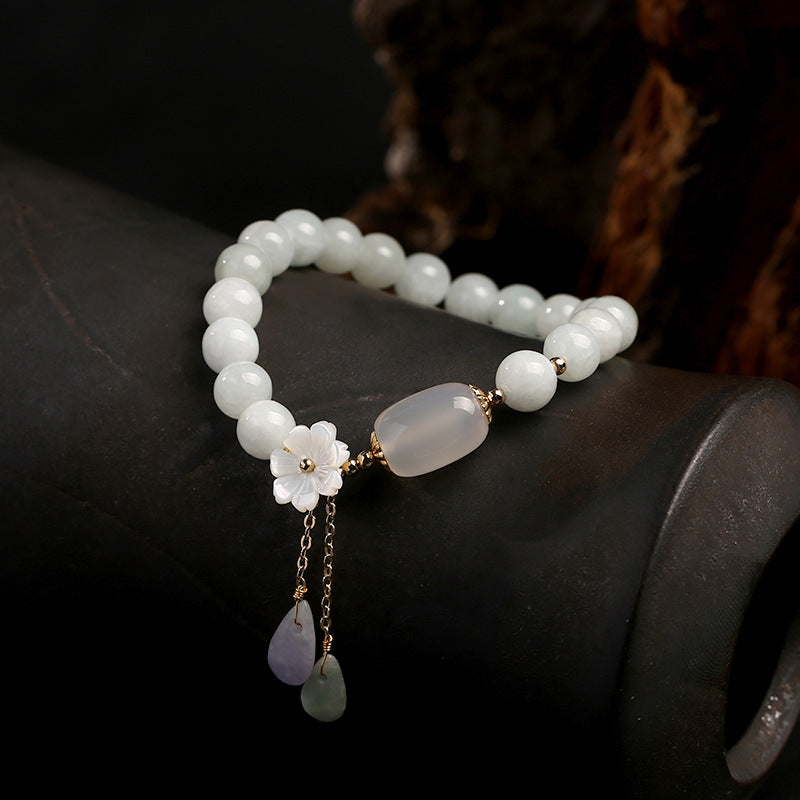 "Good Luck Charm" Bracelet in White Jade and Agate