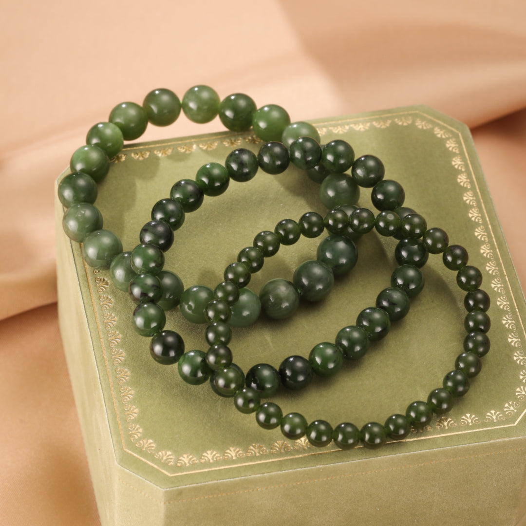 Bracelet Jade Vert – Échos de Sérénité