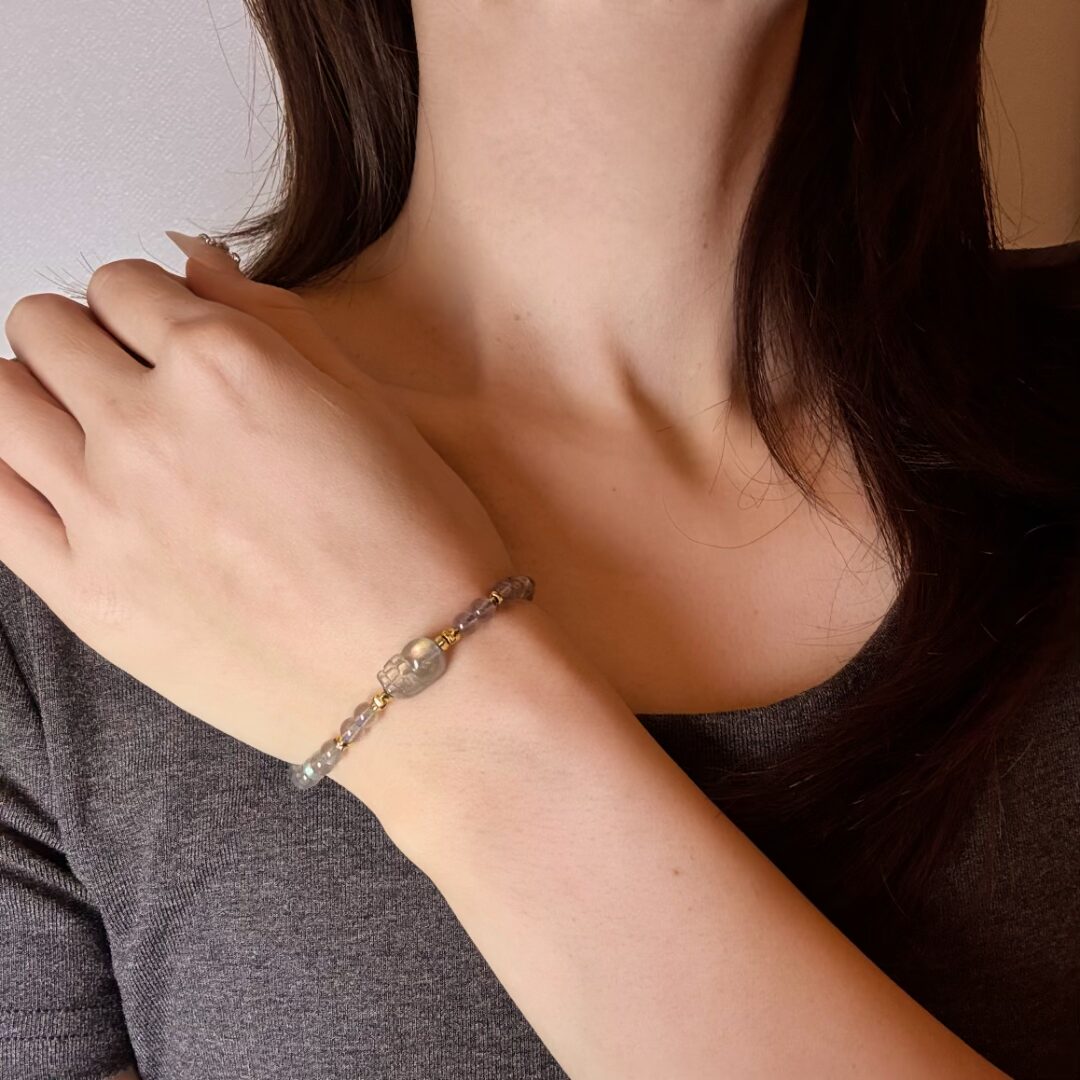 Bracelet Pi Xiu Pierre de Lune et Labradorite – Magie Nocturne, Argent Plaqué Or