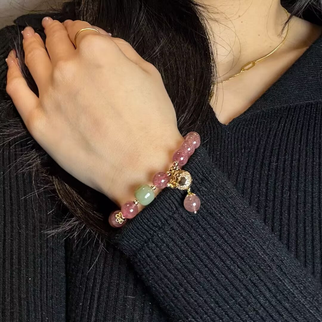 Strawberry Quartz Bracelet – Maneki-neko, Gold Plated Silver