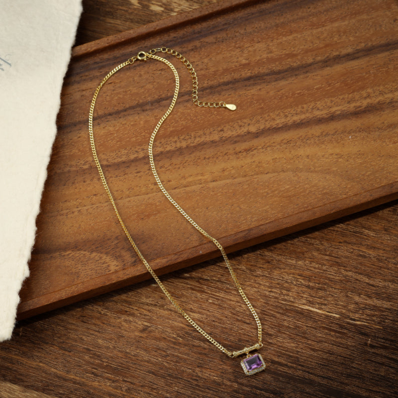 Collier Améthyste – Carré Violet, Argent Plaqué Or