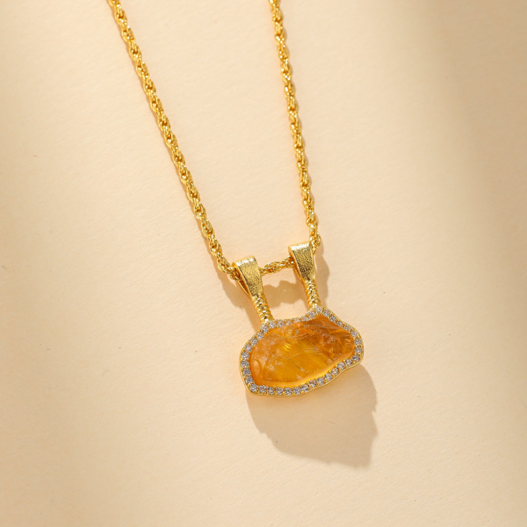 Collier Citrine – Éclat Mystique, Argent Plaqué Or