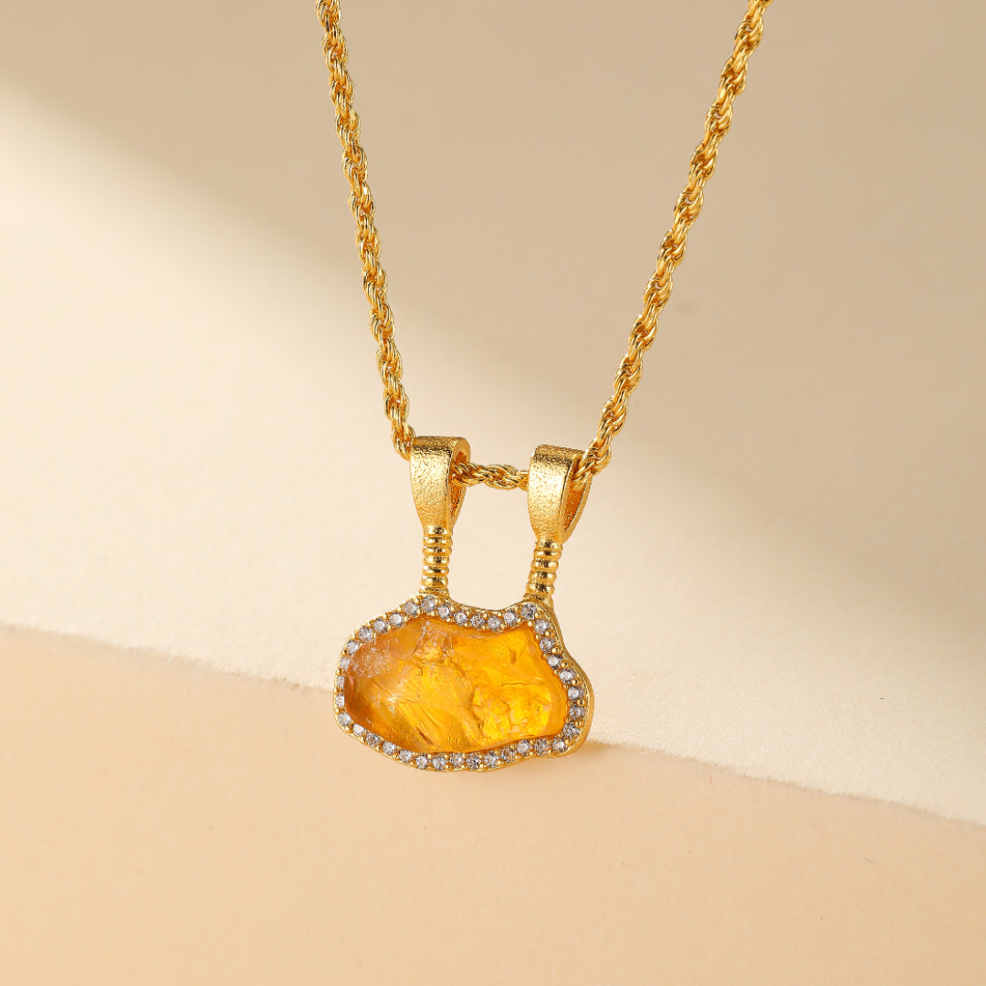 Collier Citrine – Éclat Mystique, Argent Plaqué Or