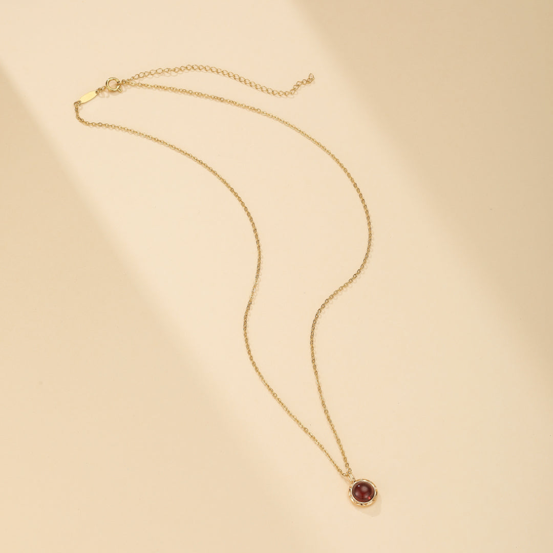 Collier Grenat – Éclat Passionné, Argent Plaqué Or 10K