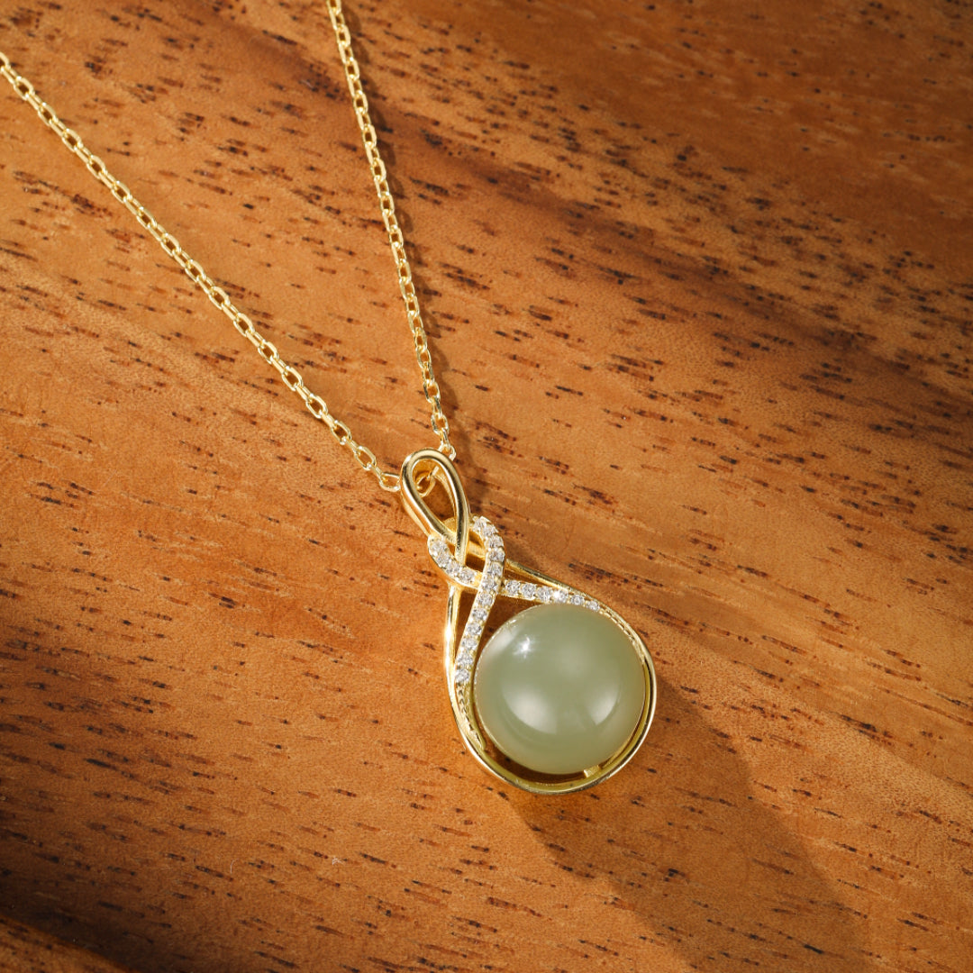 Collier Jade – Bonheur Infini, Argent Plaqué Or