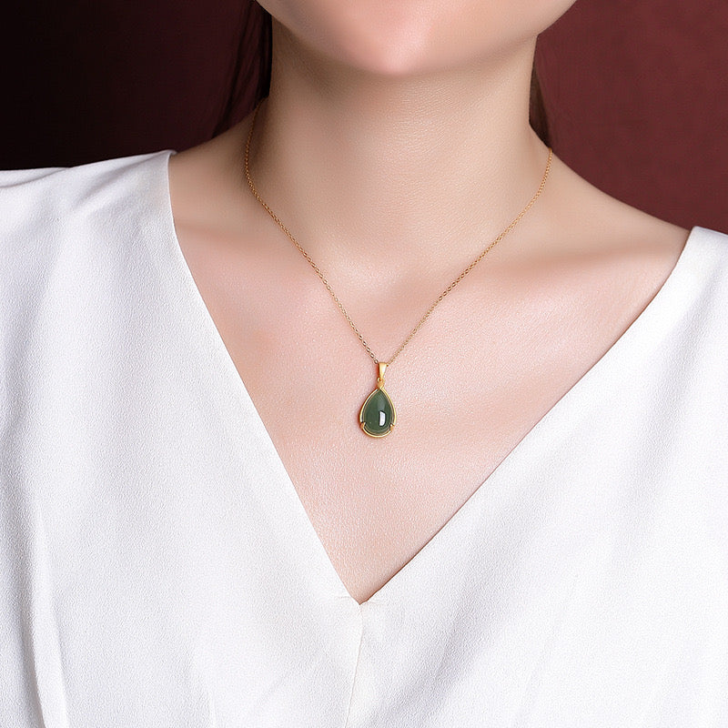 Collier Jade – Éclat de Nature, Argent Plaqué Or
