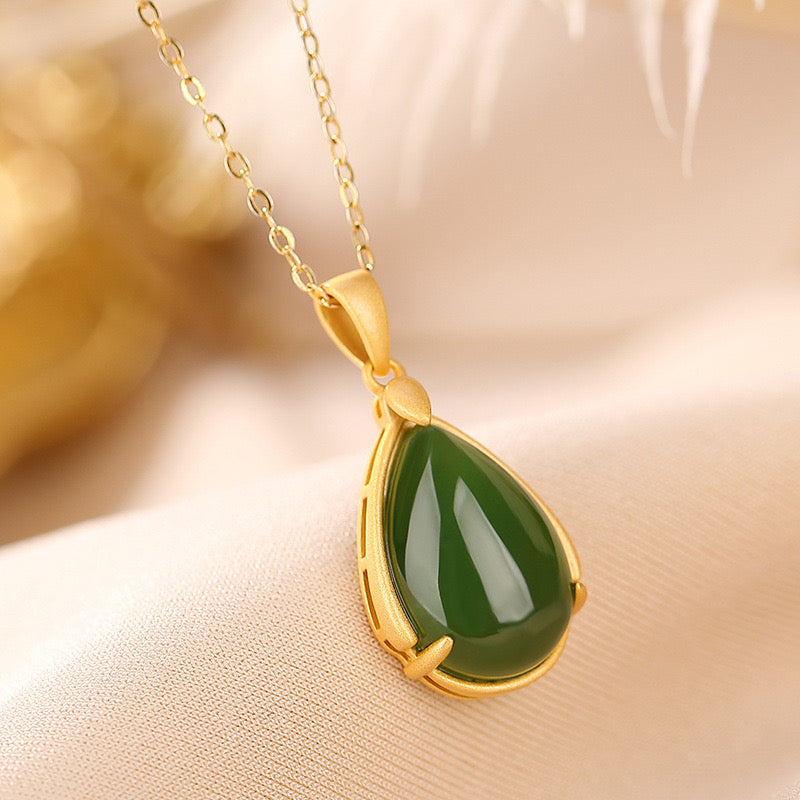 Collier Jade – Éclat de Nature, Argent Plaqué Or