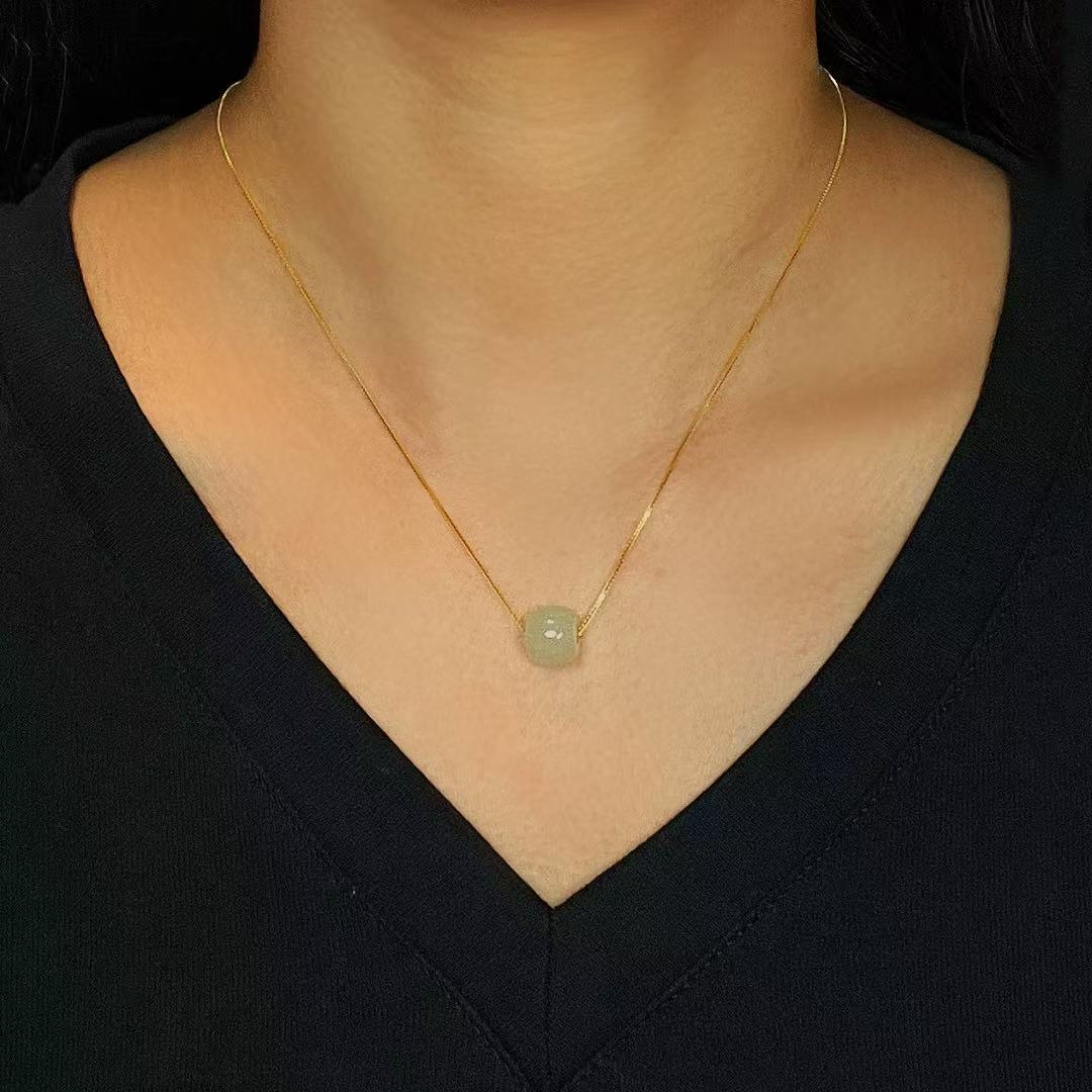 Collier Jade – Harmonie Subtile, Argent Plaqué Or