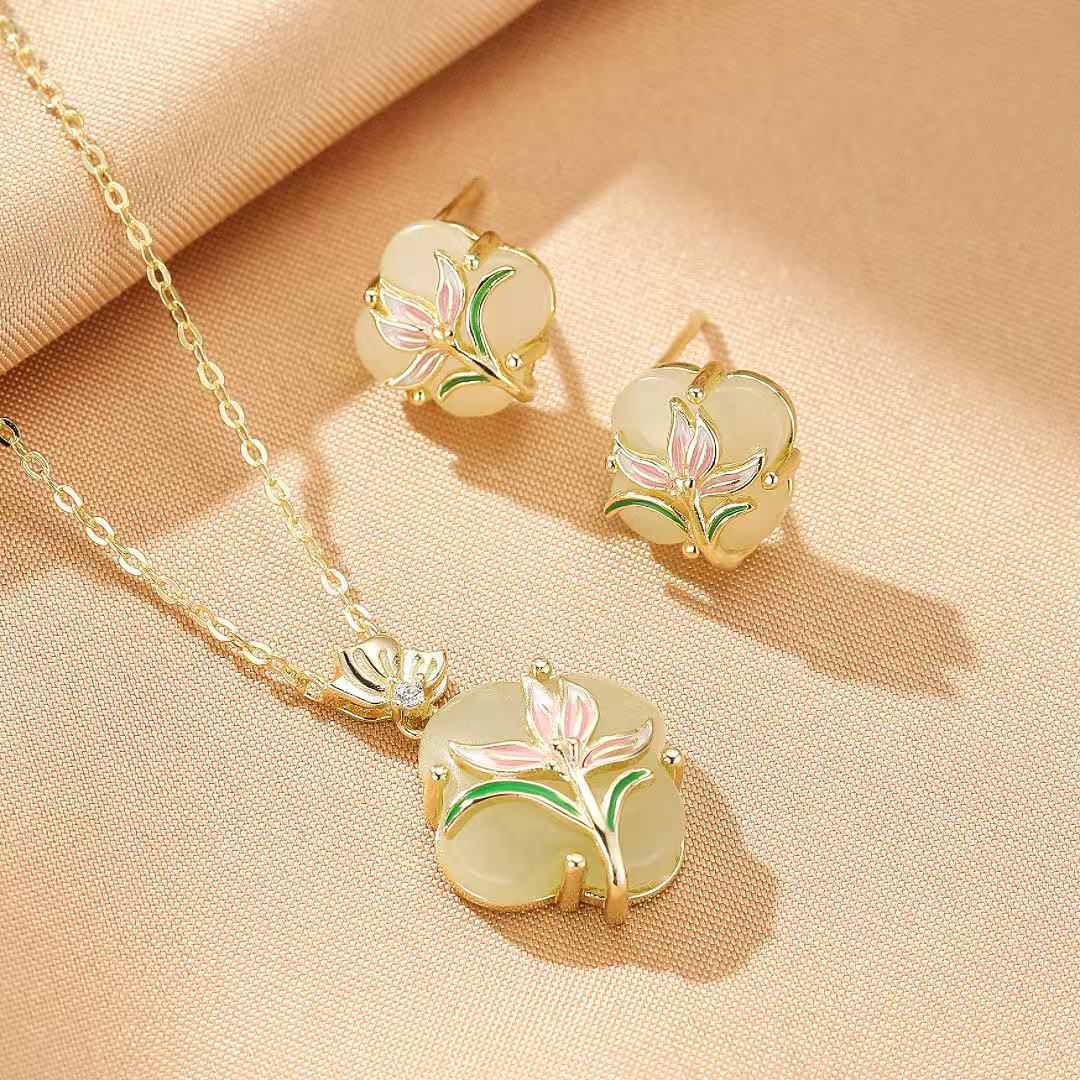 Collier Jade – Lumière Botanique, Argent Plaqué Or