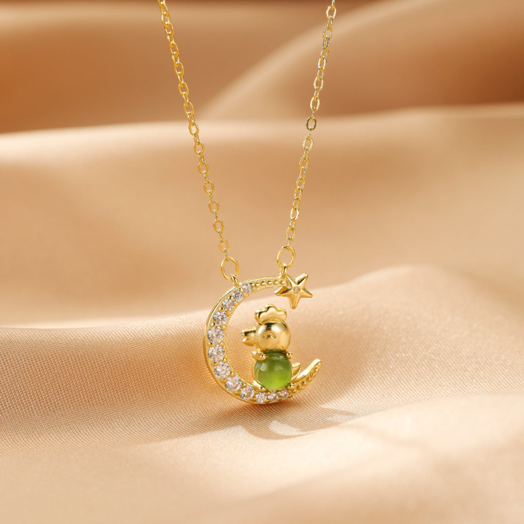 Collier Jade Néphrite Cheval/Coq – Lune Porte-Bonheur, Argent Plaqué Or
