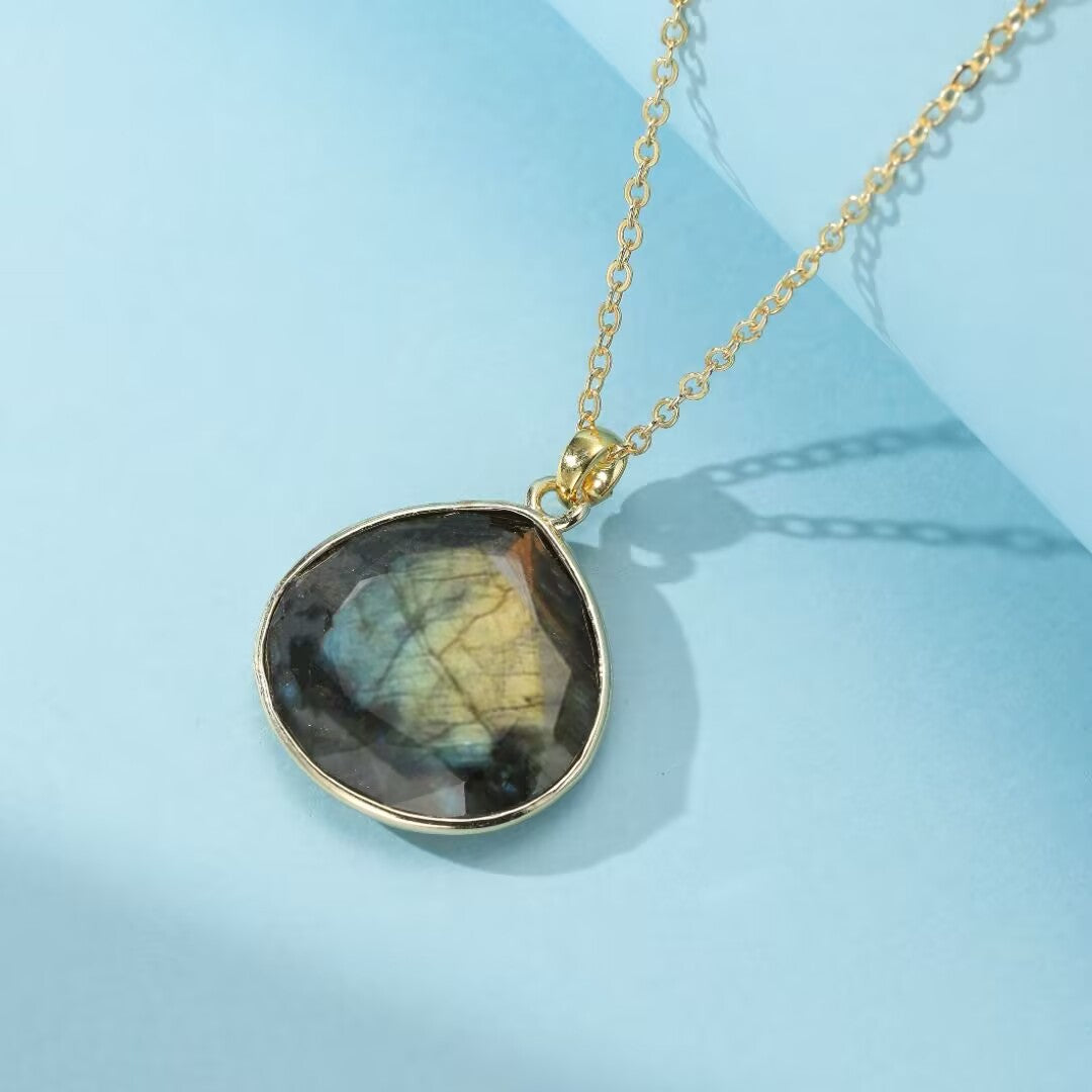 Collier Labradorite – Magie Nocturne