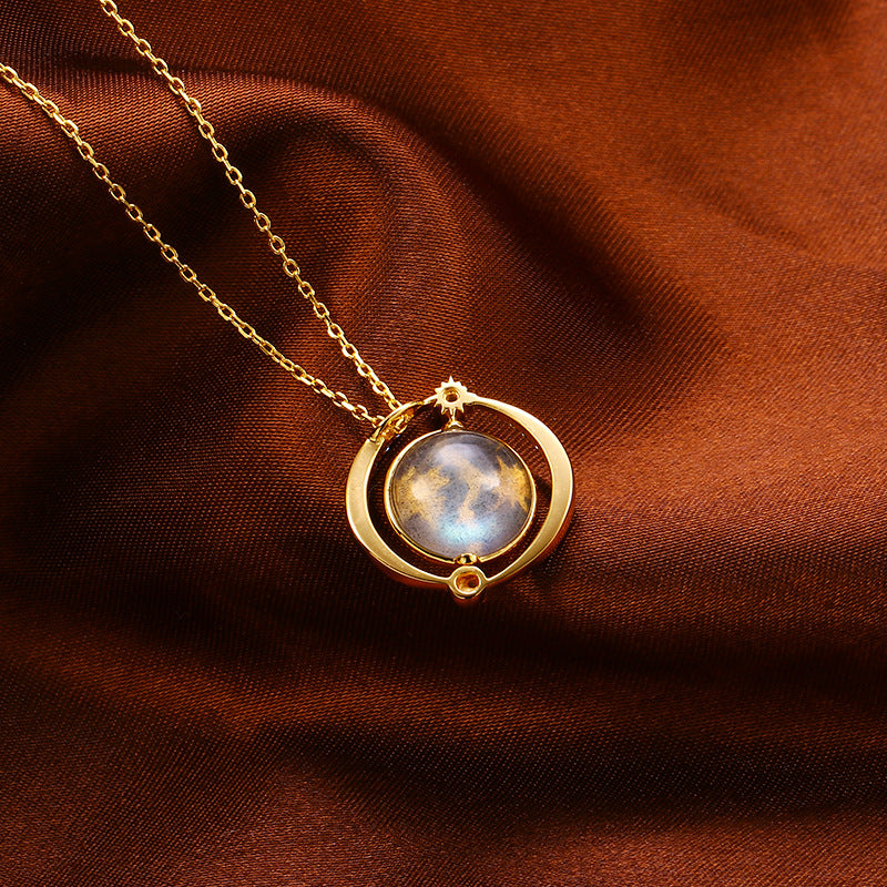 Collier Labradorite – Planète Romantique, Argent Plaqué Or