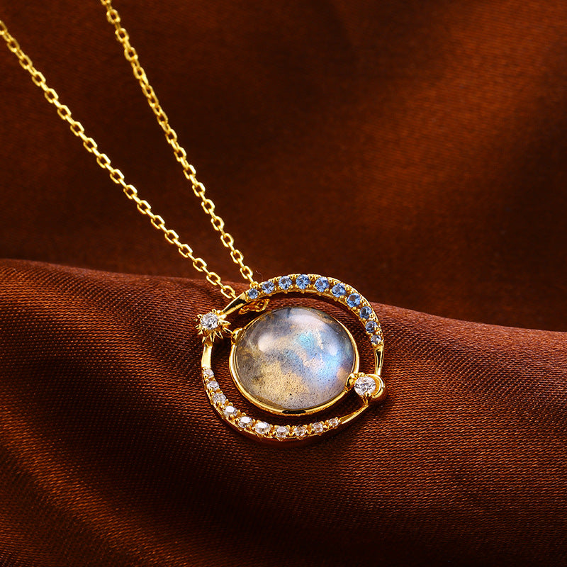 Collier Labradorite – Planète Romantique, Argent Plaqué Or