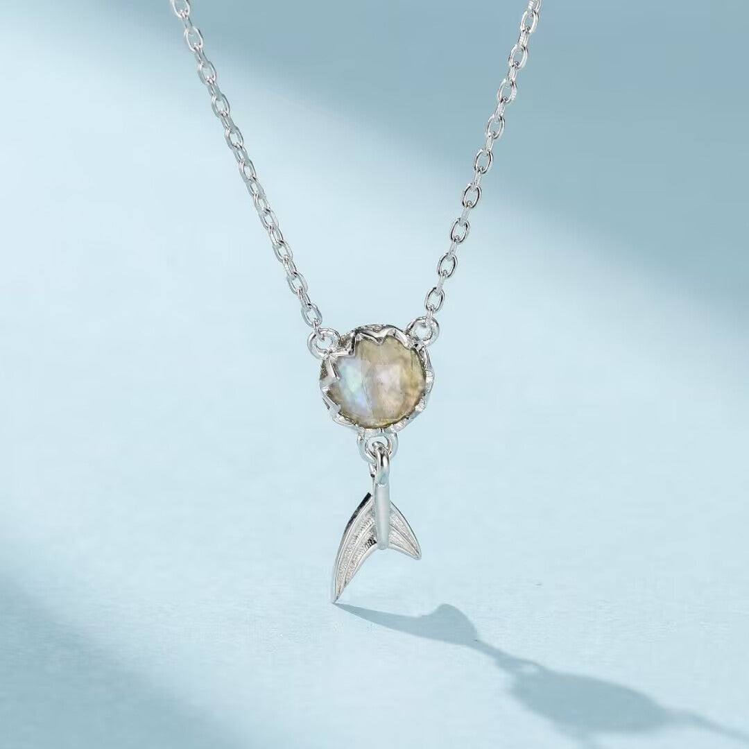 Labradorite Necklace – Mermaid Tail, Silver