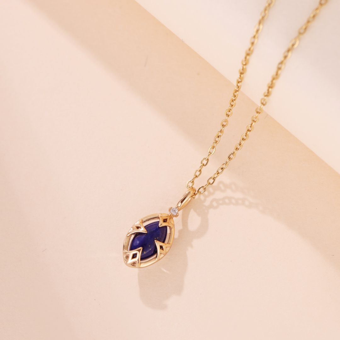 Collier Lapis Lazuli et Quartz Clair – Étoile du Matin, Argent Plaqué Or