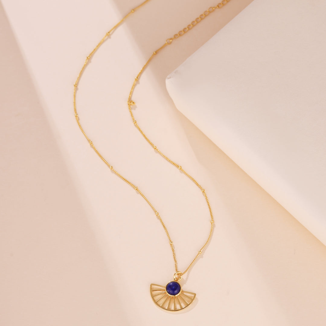 Collier Lapis Lazuli – Éventail Majestueux, Argent Plaqué Or