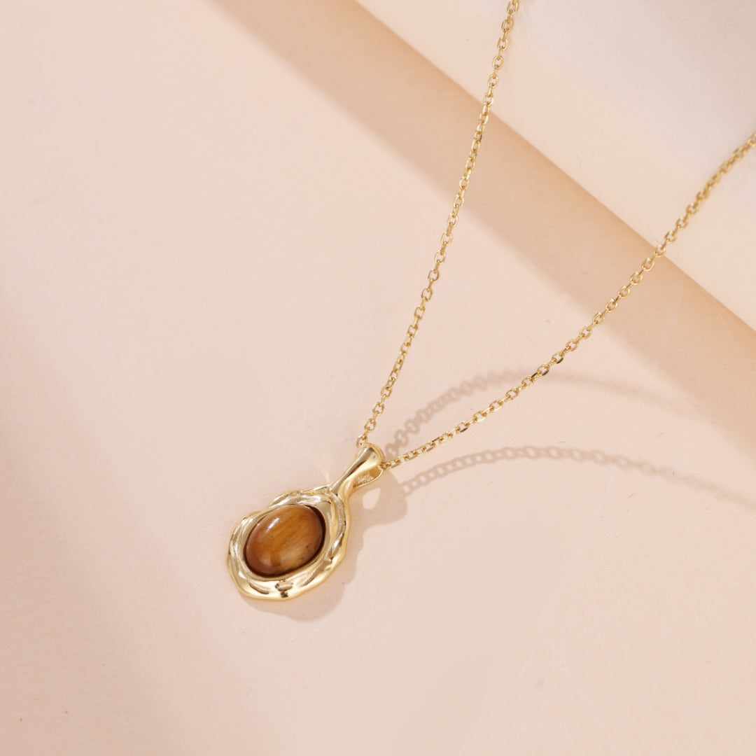 Collier Oeil de Tigre – Lave Scintillante, Argent Plaqué Or