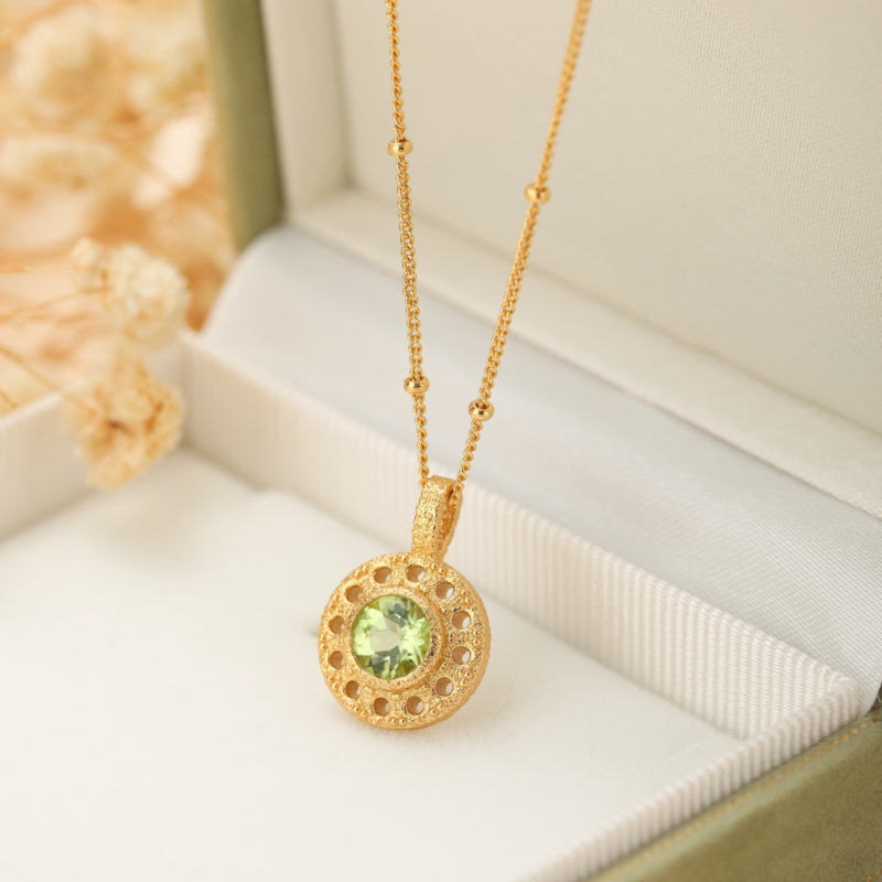 Collier Péridot – Éclat Rond, Argent Plaqué Or
