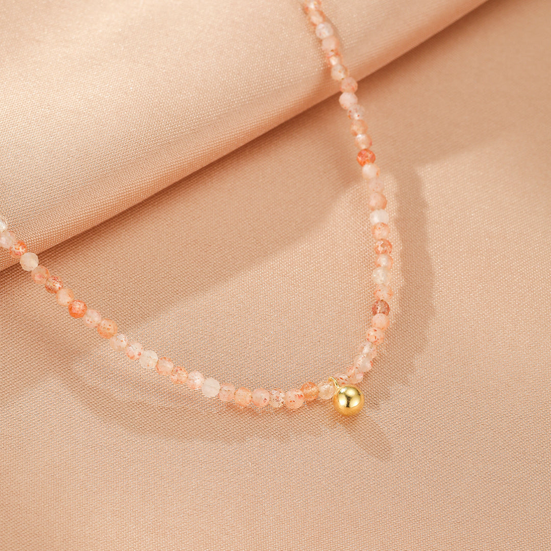 Sunstone Necklace – Sparkling Halo, Gold-Plated Silver