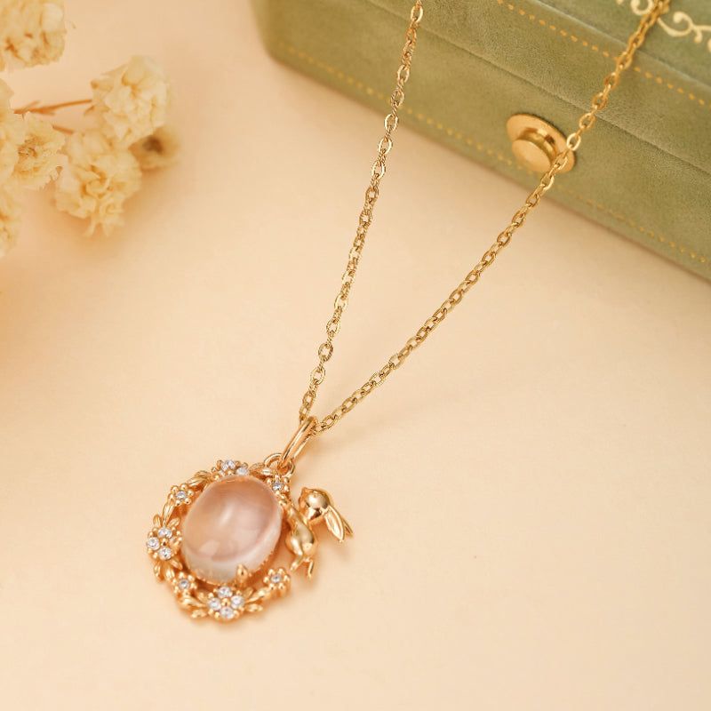 Collier Quartz Rose – Douceur Lapinesque,Argent Plaqué Or