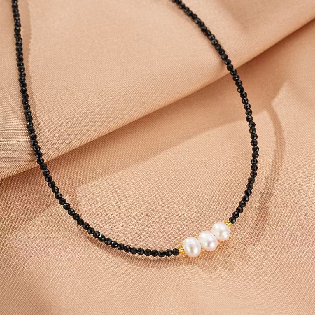 Collier Tourmaline Noire et Perles – Harmonie Sombre, Argent