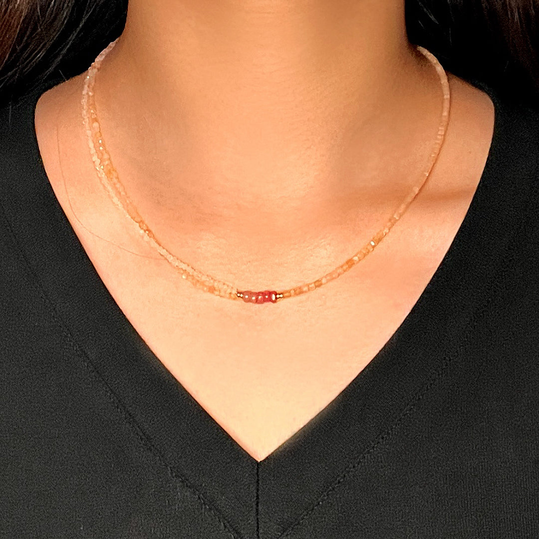 Collier Pierre de Soleil et Cristal de Roche – Aura Pastel