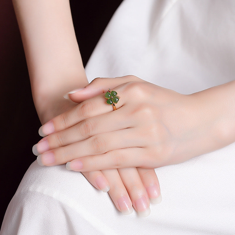 Bague Jade et Trèfle – Chance et Amour, Argent Plaqué or