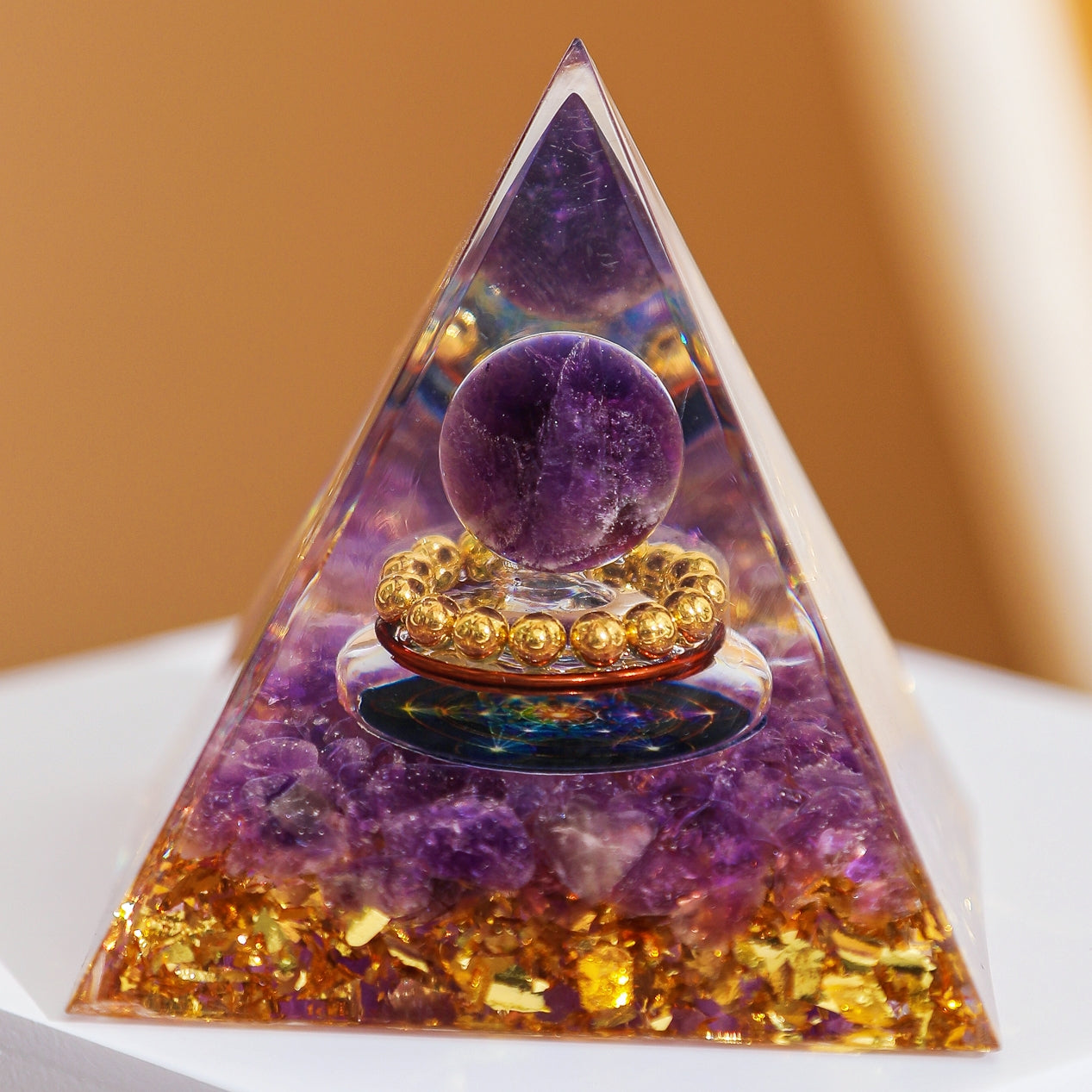 Équilibre Spirituel – Pyramide Orgonite en Améthyste