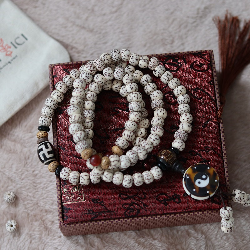 Mâlâ « Yin et Yang » 108 Perles en Graine de Bodhi