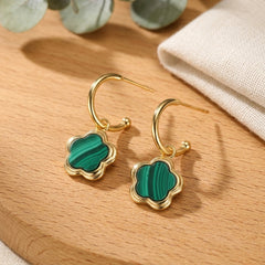 Boucles d'Oreilles Étoile — Bijoux et Créations Moment Ici