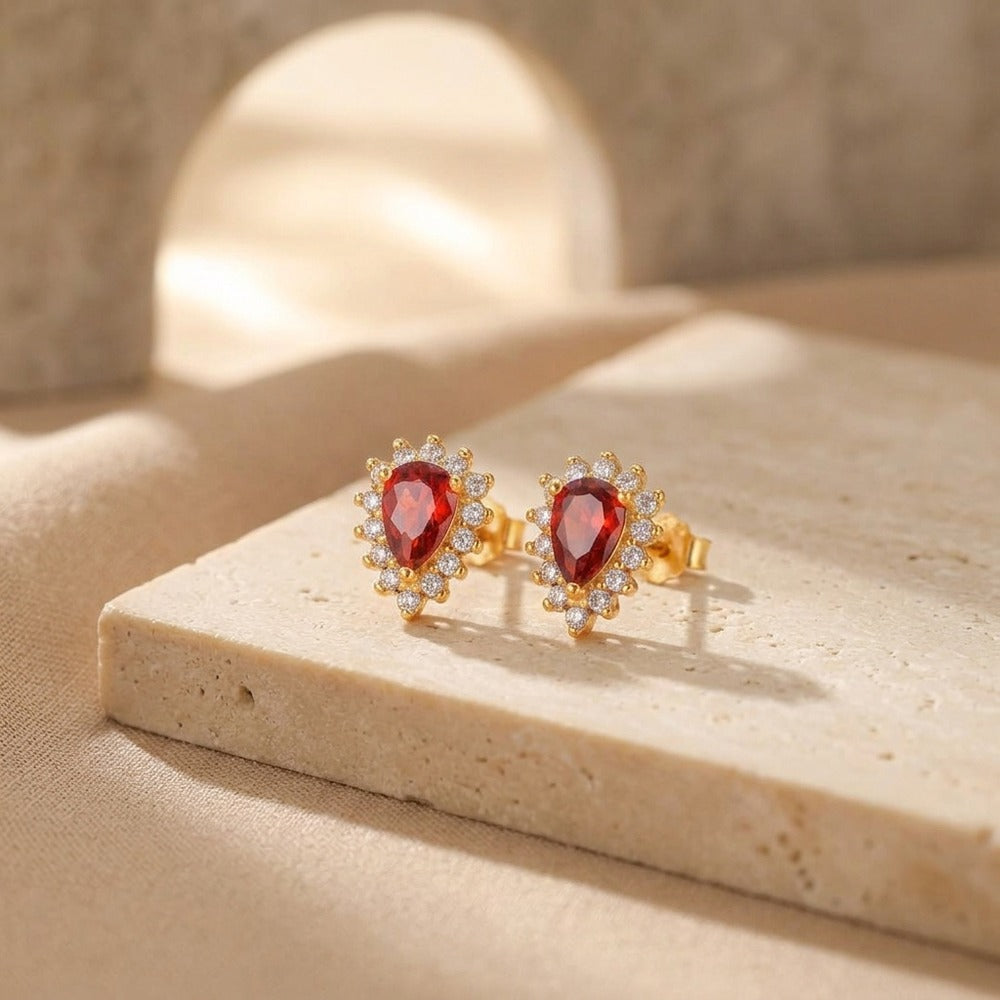 Pierre's Tree Women's Natural Crystal Earrings | Moment Ici