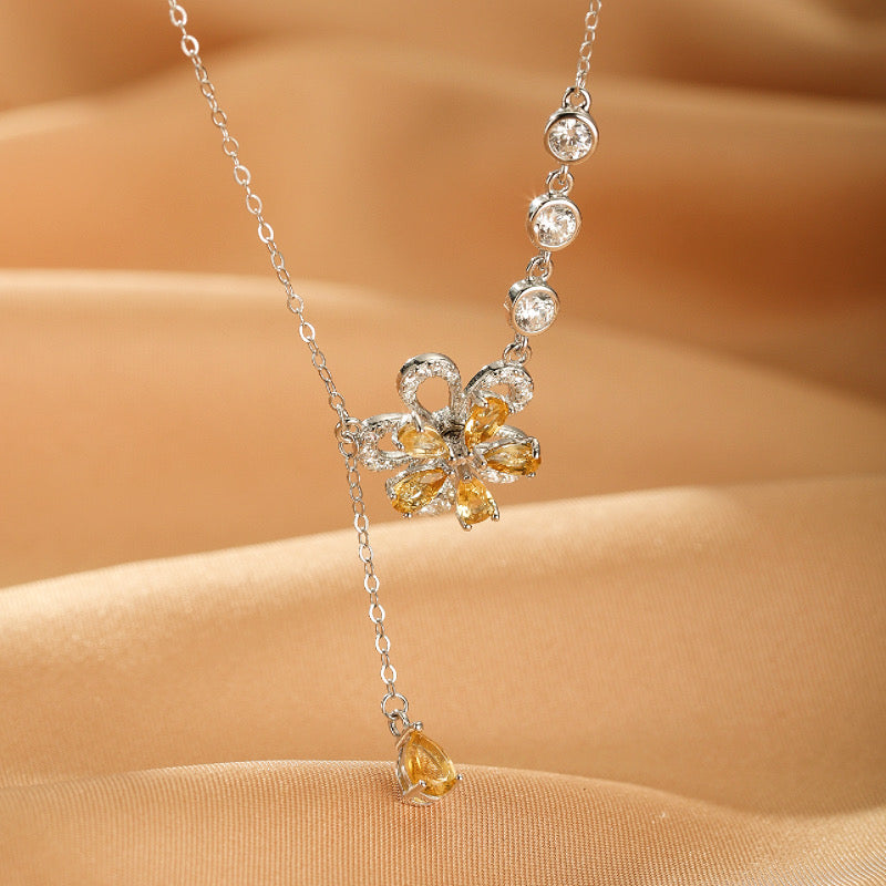 Collier Citrine – Pétale Lumineux, Argent