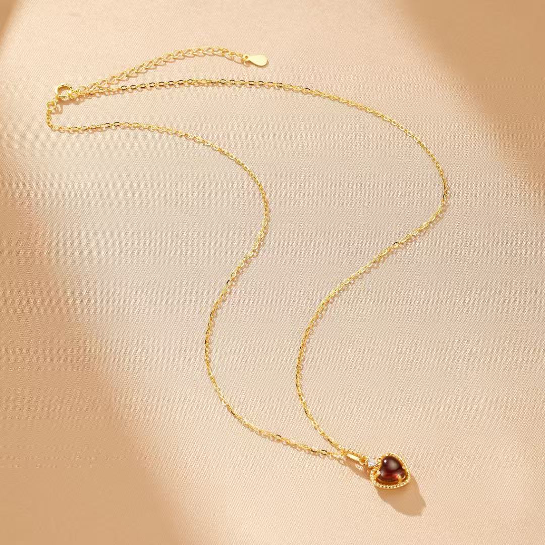 Collier Grenat – Promesse Écarlate, Argent Plaqué Or