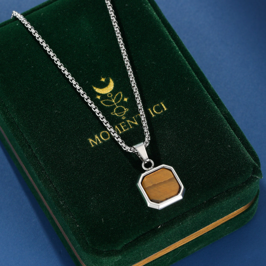 Collier Homme Œil de Tigre – Médaillon Géométrique