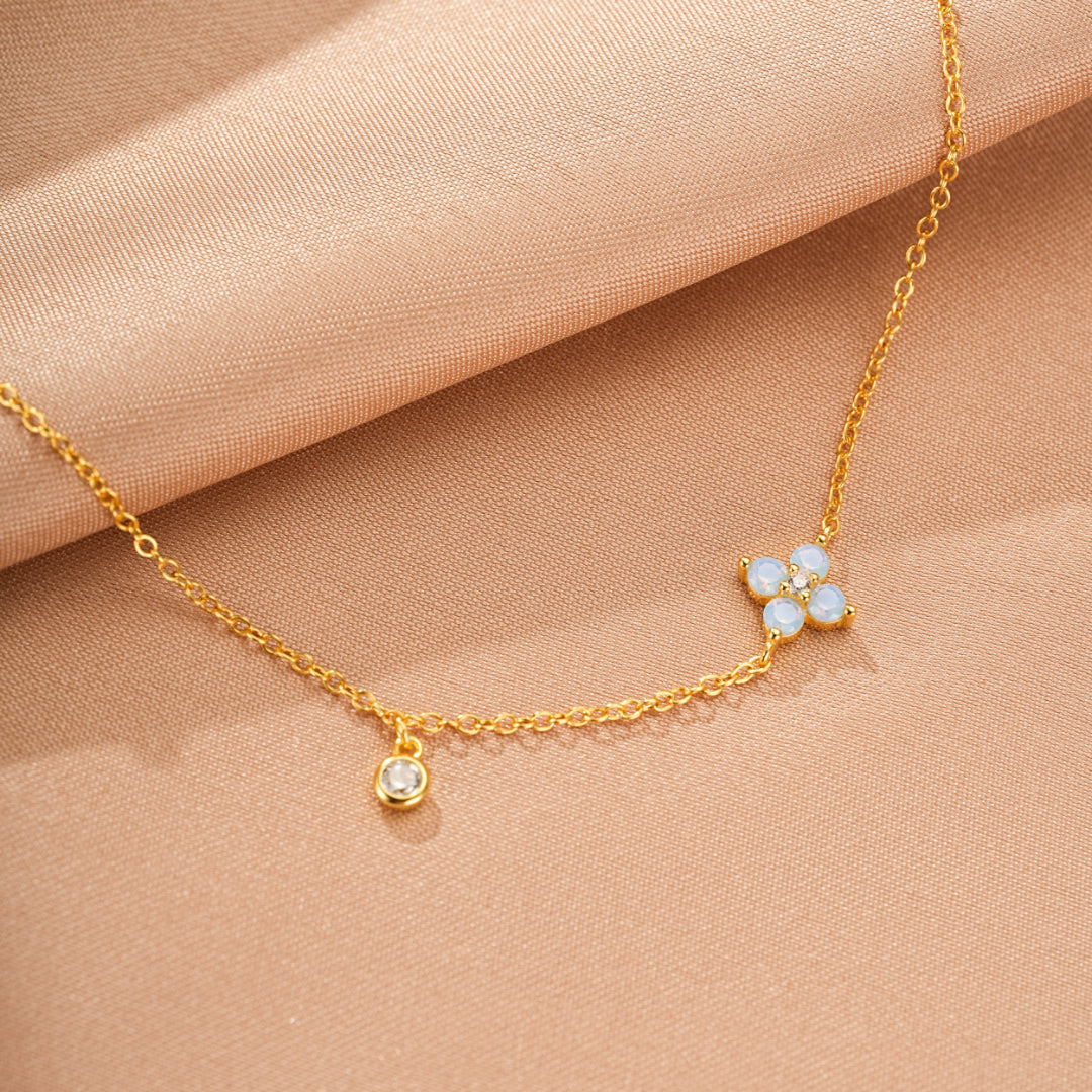 Bracelet Fleur Opale – Pétale Radieux, Argent Plaqué Or