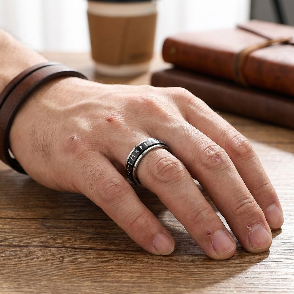 Bague Viking - Runes Nordiques Phosphorescente