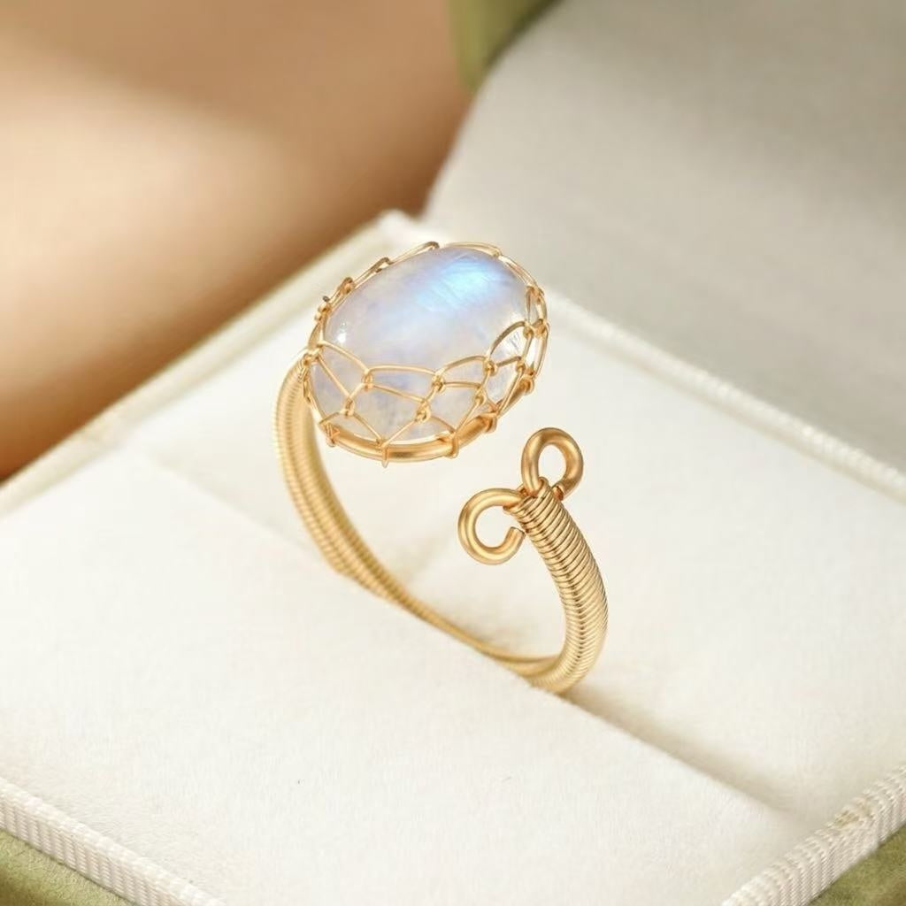 Bague Pierre de Lune – Éveil Intuitif, Plaqué Or 14k