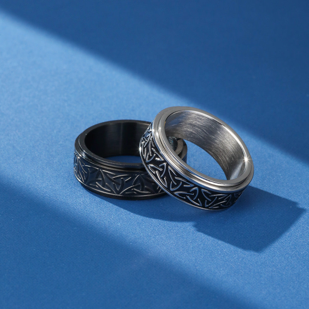 Bague Viking – Nœud d’Équilibre